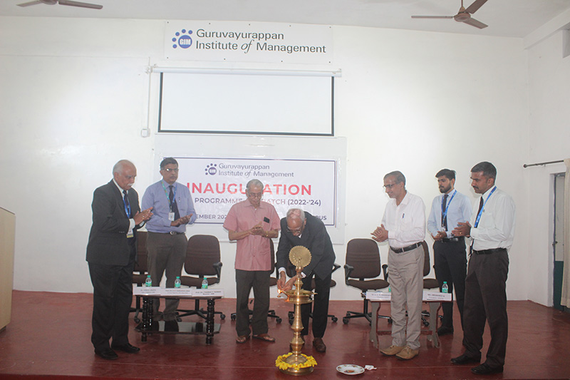 Dr.-U.-C.-G.-Namboothiri,-Chairman,-SGECT-lighting-th-lamp